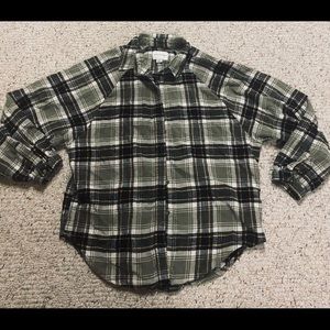 American Eagle women’s balloon sleeve flannel